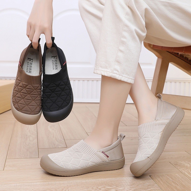 RAV Sepatu Slip On Wanita Casual Import Flat